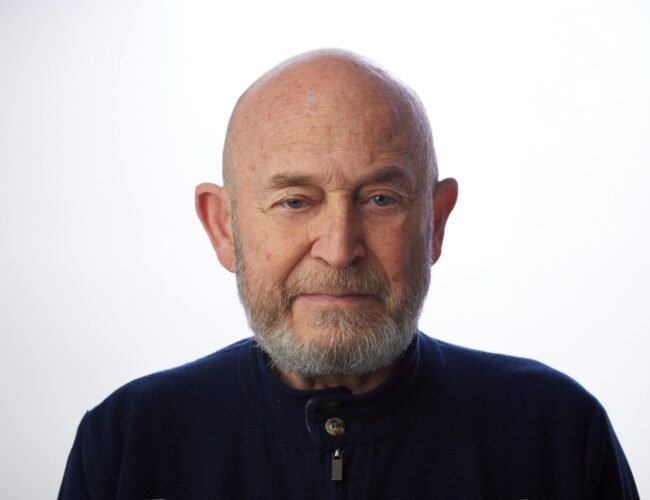 Ramiro Gómez Pérez presenta su obra «FARRUTO. El Demonio que toca el clarinete»