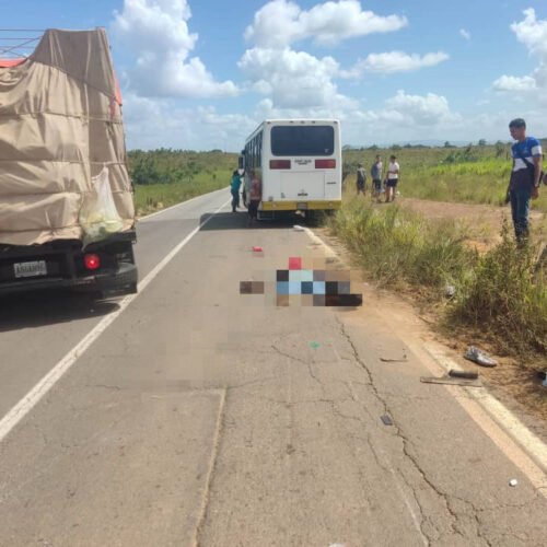 Mueren dos personas en accidentes de tránsito con motos en la Troncal 10