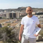 Juan Manuel Pizarro Alarcón debuta en la literatura con Longlife, una inquietante visión del futuro marcada por ciencia, acción y emoción