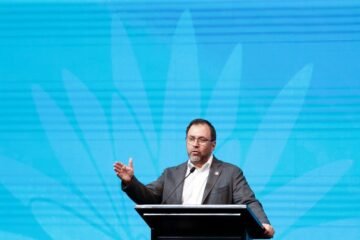Venezuela aspira ampliar cooperación económica, científica y cultural con Emiratos Árabes