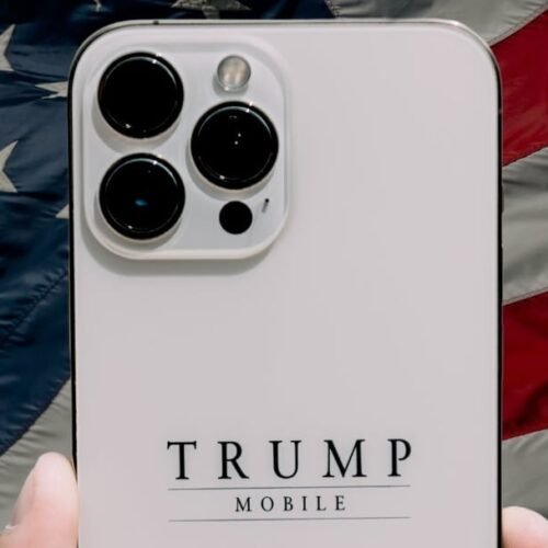 Trump Mobile elimina de su web la etiqueta  de “hecho en Estados Unidos” de su ‘smartphone’