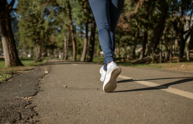 Estudio reveló que caminar favorece e incrementa la creatividad
