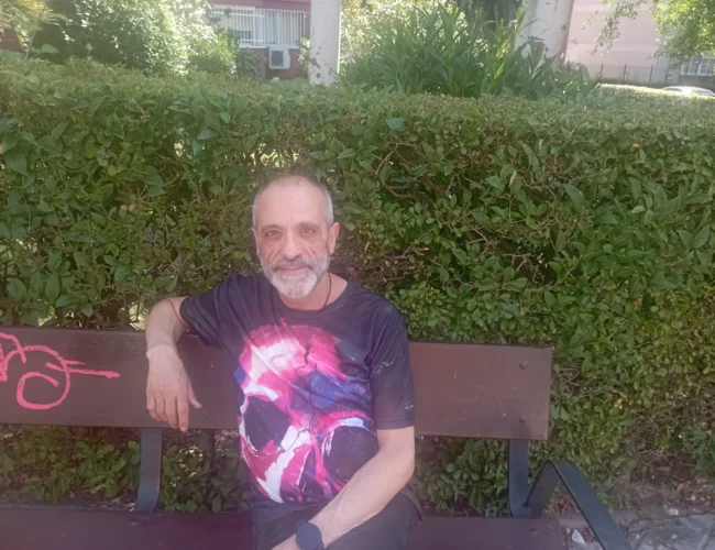 Juan José Robles González deslumbra con su nueva antología de relatos cortos