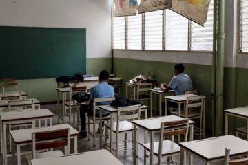 Diferencial cambiario afecta a la matrícula escolar, representantes esperan un ajuste