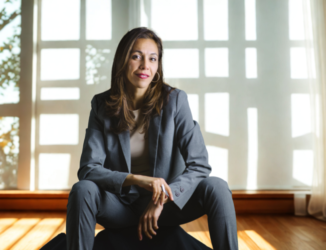 Mara Mollá deslumbra con una historia de amor, supervivencia y verdad