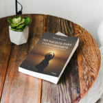 Agustín Moragrega lanza No naciste para conformarte