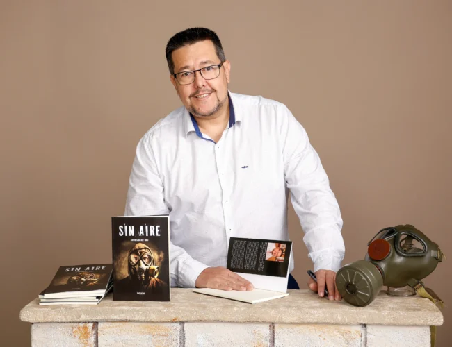 David Sánchez Lora presenta Sin Aire, una novela apocalíptica que combina suspense, ciencia ficción y emoción humana