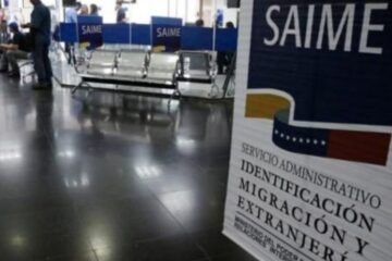 Cayó director del Saime en Guárico: Tenía una red que cobraba en dólares