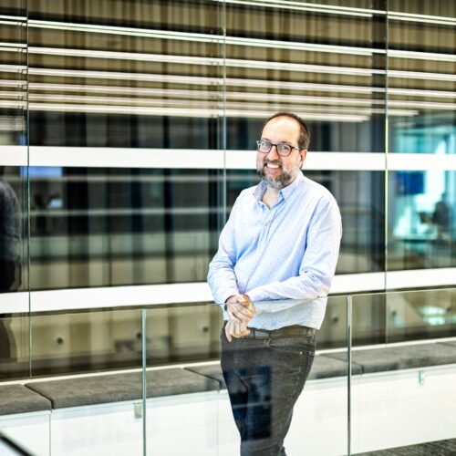 Ismael Faro, vicepresidente de IA y cuántica en IBM: “En FP los profesores me miraban como a un bicho raro. Me encantó que me pidieran que les diera clase”