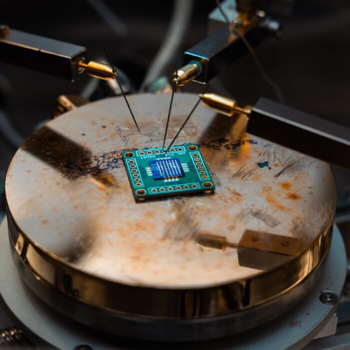 El chip más alto del mundo crece hacia arriba para burlar los límites de la informática: ¿adiós a la ley de Moore?