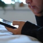 ¿Son los 16 años una buena edad para limitar el uso de redes sociales?