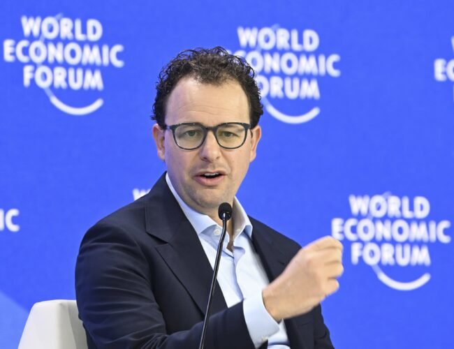 Anthropic oculta su nuevo modelo de IA, Mythos, por ser demasiado peligroso