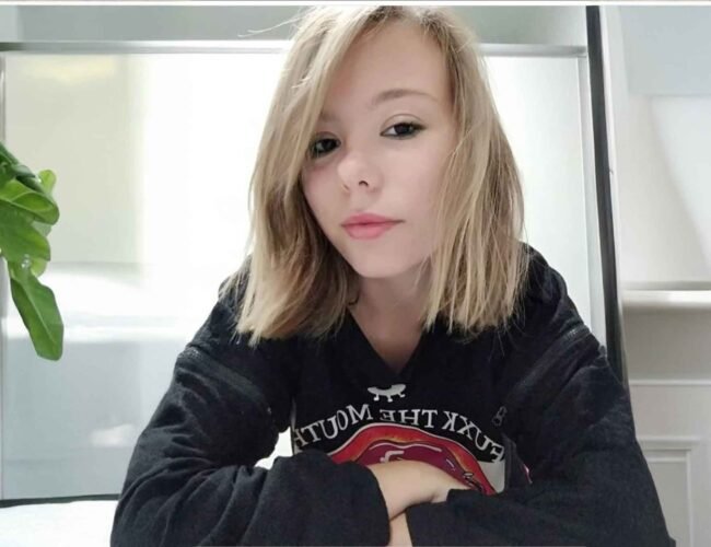 Olesia Ramírez Limón debuta con una obra emocional que conecta con las heridas y los afectos del día a día