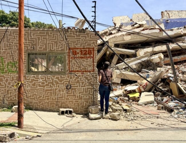A 4.829 aumenta número de muertos por los dos terremotos