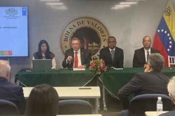 Bolsa de Valores, Pnud y Cámara Inmobiliaria firman acuerdo  para financiar reconstrucción tras terremotos