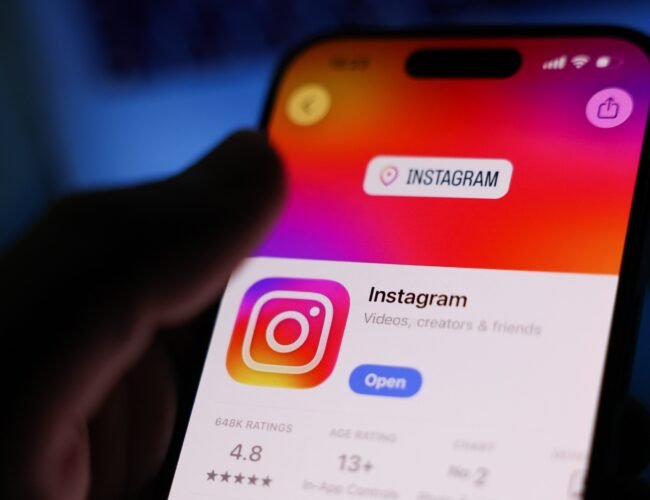 Instagram y Facebook sufren una caída internacional