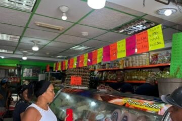 Consecomercio: Poco más de 30% de los negocios está operativo en La Guaira