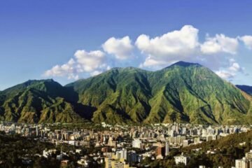 «El Ávila no se está partiendo en dos»: El análisis de un experto sobre los daños en la montaña tras los terremotos