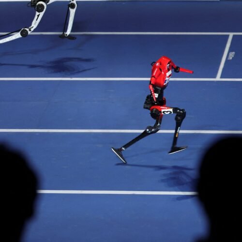 Un robot chino bate el récord mundial de Usain Bolt en 100 metros