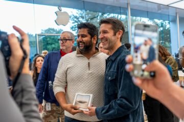 El iPhone Duo, el primer plegable de Apple, recibe quejas de clientes por roturas de pantallas